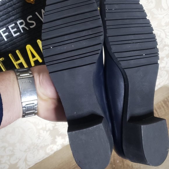 SALVATORE FERRAGAMO RARE DRK BLUE 3D LOGO HEELS - Picture 6 of 9